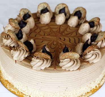 Hazelnut almond cake