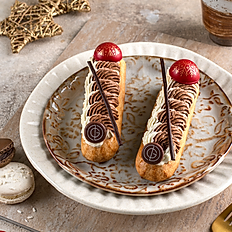 Black Forest Éclair