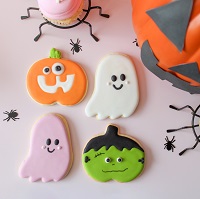 6 Halloween Sugar Cookies