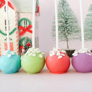 Christmas Cake Pops (6)