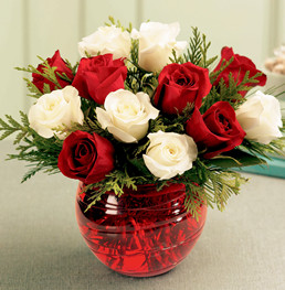 White red roses bouquet