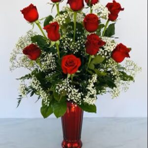 12 red roses w Vase